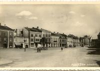 Holešov. Náměstí.