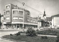 Holešov - Dům sportu a hraček na nám. Míru