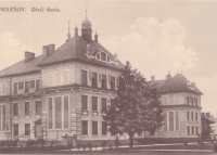 Holešov. Dívčí škola