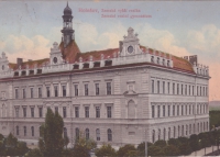 Holešov, Zemská vyšší realka Zemské realní gymnasium