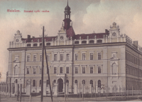 Holešov, Zemská vyšší reálka