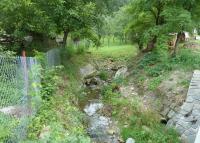 0046_rusava_pred_hostincem