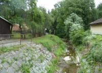 0048_rusava_za_hostincem