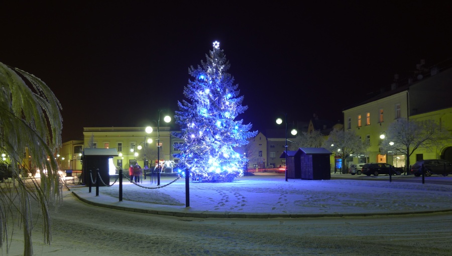 2. leden 2017 – vánoční strom na náměstí dr. Edvarda Beneše (-4,5 °C)