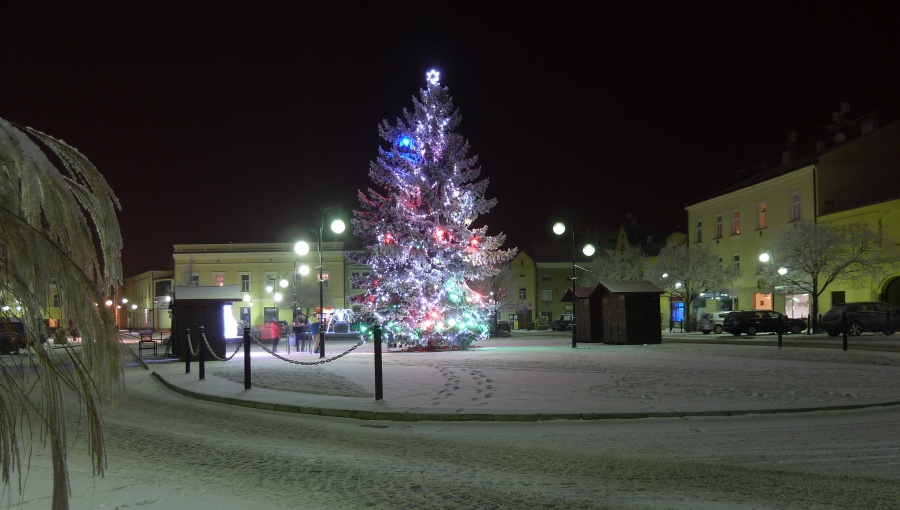 2. leden 2017 – vánoční strom na náměstí dr. Edvarda Beneše (-4,5 °C)