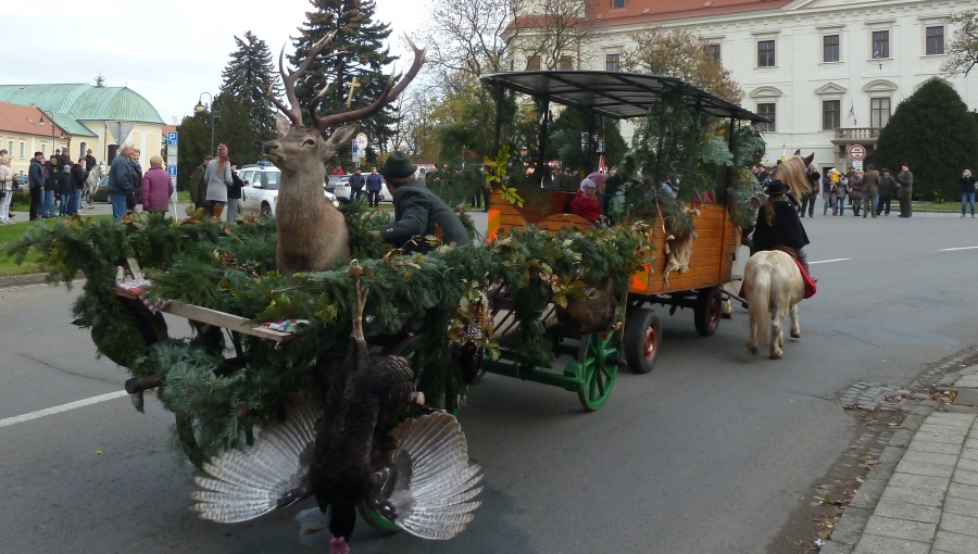 5. listopadu 2017 – Svatohubertský den v Holešově (12 °C)