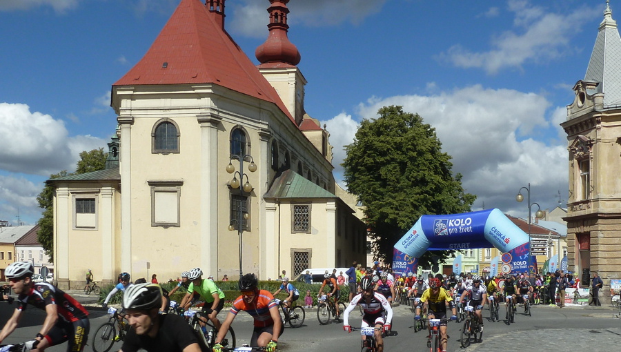 1. červenec 2018 – 9.30 start trasy B Bikemaratonu Drásal (15,7 °C)