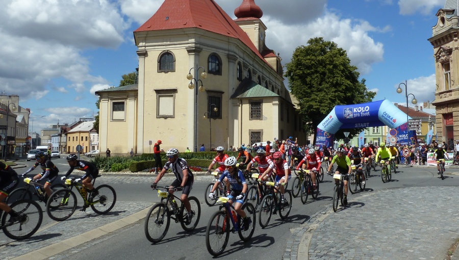 1. červenec 2018 – 11.00 start trasy C Bikemaratonu Drásal (16 °C)