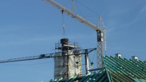 29. listopadu 2018 – Rekonstrukce pivovaru - sundávání čapího hnízda (1,4 °C)
