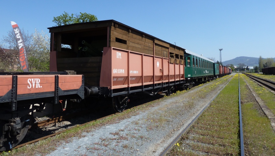 19. dubna 2019 – LEGIOvlak na nádraží v Holešově (19,6 °C)